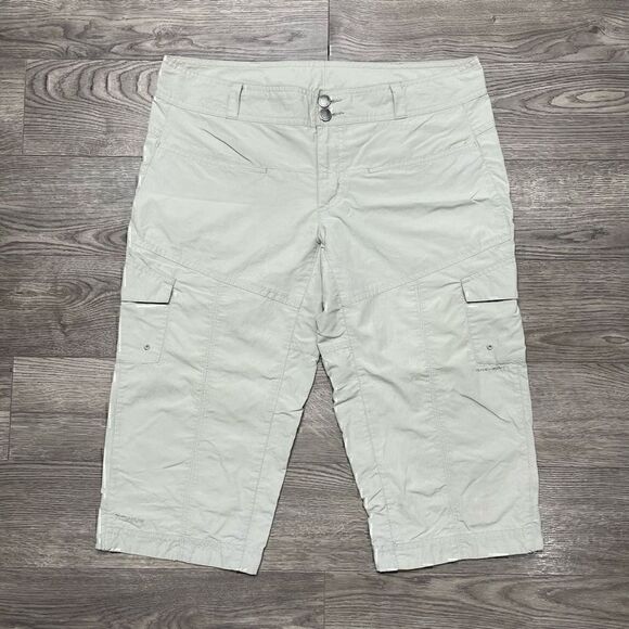 Columbia Titanium Cargo Capri Womens Size 8  Beige Pockets Hiking Fishing Outdoo - Picture 1 of 9